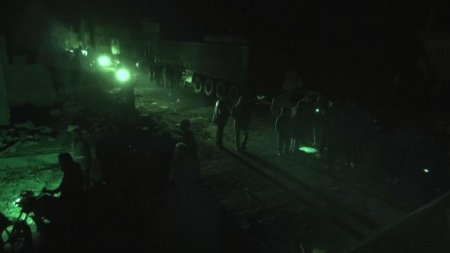 Azez'de patlamalar: 1 cami ile 5 ev yıkıldı