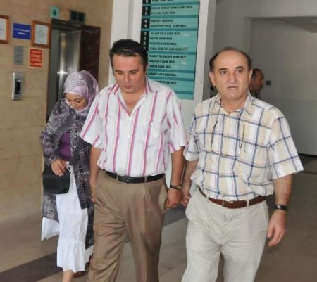 Baba Karabulut: Hayyam Garipoğlu Şerefli Bir İnsansa Yeğenini Teslim Eder