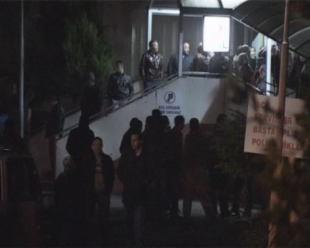 Baba oğlunu, gelini ve torununu av tüfeği ile vurdu: 1 ölü, 2 ağır yaralı