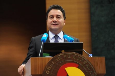 Babacan: Küresel kriz faz değiştirdi, bankalar tedbirlerle yüzdürülüyor (1)