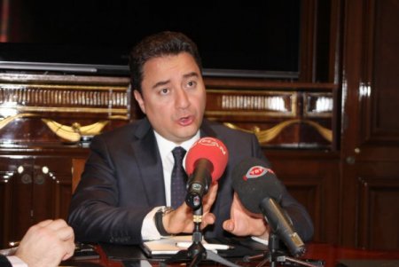 Babacan: Küresel mali kriz para basarak çözülmez, yapısal reform zorunlu ( 2)