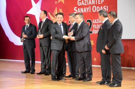 Babacan: Tanımıyoruz diye çöpe atılan AB raporları Türkiye için çok önemli