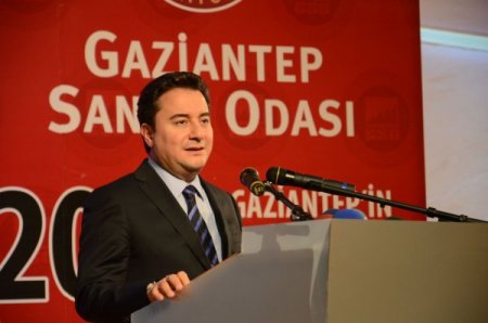 Babacan: Tanımıyoruz diye çöpe atılan AB raporları Türkiye için çok önemli