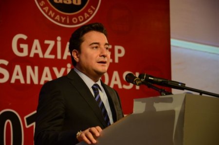 Babacan: Tanımıyoruz diye çöpe atılan AB raporları Türkiye için çok önemli