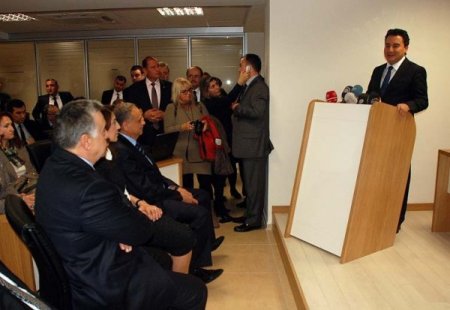 Babacan: Türkiye, artık yardım eden bir ülke haline geldi