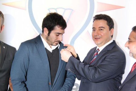 Babacan: Türkiye geçen yıl 1 milyar 300 bin dolar hibe yardım yaptı