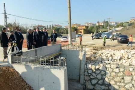 Bademli'deki dere ıslah ediliyor