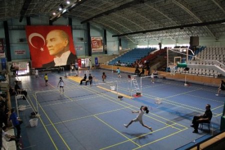 Badminton’da Şampiyon Erzincan
