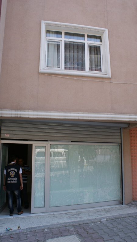 Bağcılar'da Korsan Kitap Operasyonu