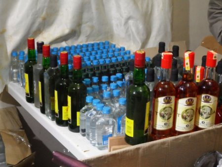 Bağcılar’da sahte içki operasyonu