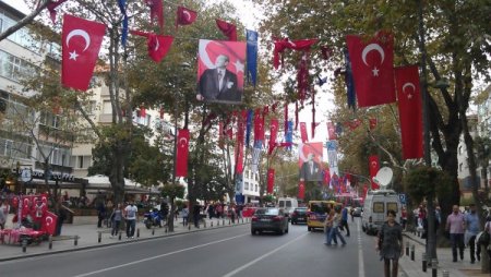 Bağdat Caddesi Cumhuriyet kutlamalarına hazır