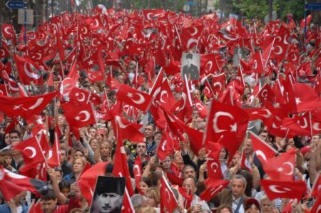 Bağdat Caddesi Cumhuriyet yürüyüşüne hazır