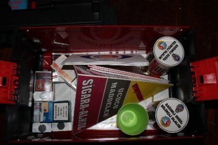 Bağımlılığa karşı takım çantası