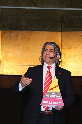 Bağımlılığa karşı takım çantası