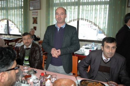 Bağımsız Diyanet Hizmet Sen üyeleri yemekte bir araya geldi