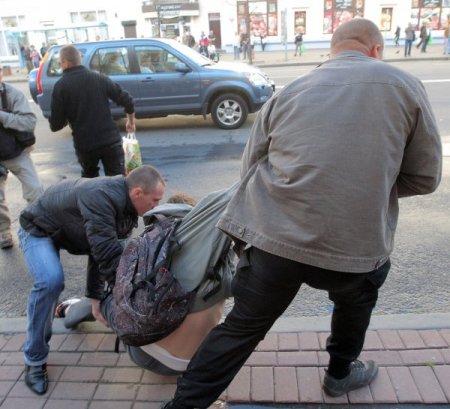 Bağımsızlık Gününde Belarus Karıştı; Onlarca Kişi Gözaltına Alındı