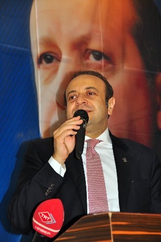 Bağış: Ülkeler, kardeşlikle bölünmez, kalleşlikle bölünür