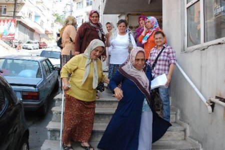 Bağlık Mahallesi'nin Bayanları Otobüs İstiyor
