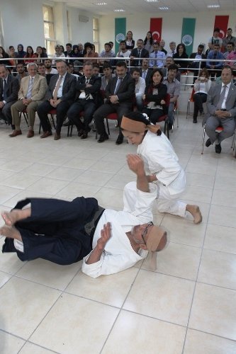 Bahar şenliğinde Japon esintisi