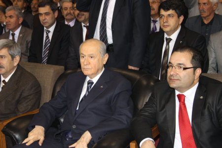 Bahçeli, ilk belediye başkanını açıkladı