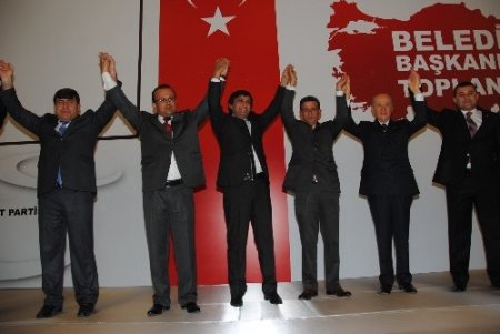 Bahçeli: Hükümet, Büyükşehir Yasası ile eyalet sistemini hedefliyor