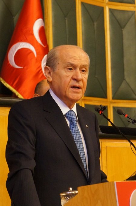 Bahçeli: Hükümet, sınırımızın emniyete alınması için harekete geçmelidir