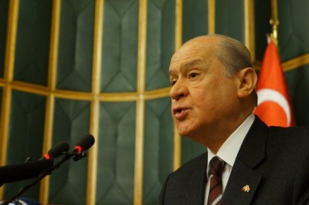 Bahçeli: İmralı canisiyle yapılan görüşmelerde, ihanete TBMM alet ediliyor