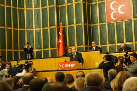 Bahçeli: İmralı ile hükümet arasındaki pazarlık Başbakan'ın maskesini düşürdü