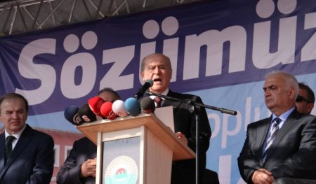 Bahçeli: Top atana gül atmamız akla ve mantığa ihanettir