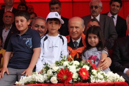 Bahçeli: Türk milleti birlikte yaşama tercihinden kopmayacaktır