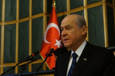 Bahçeli: Ya kardeşlik diyeceğiz ya da kalleşliklere göz yumacağız