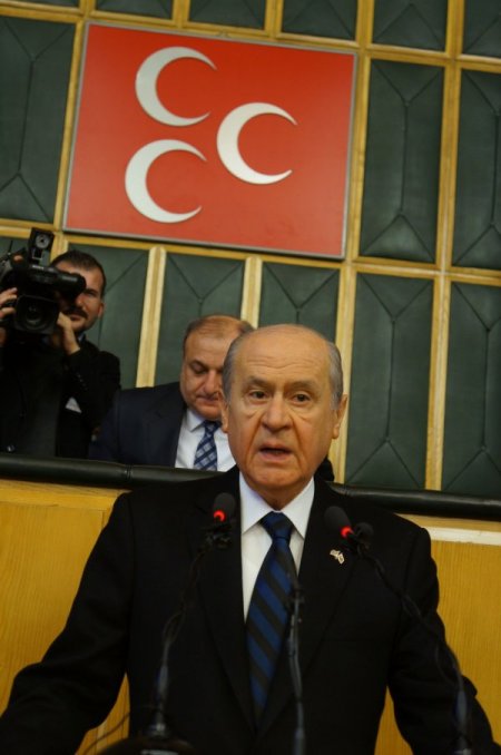 Bahçeli: Ya kardeşlik diyeceğiz ya da kalleşliklere göz yumacağız