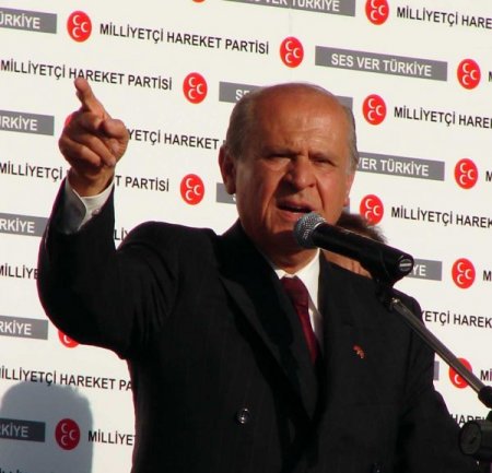 Bahçeli: Yüce Divan'a Gönderirler Diye Bozkurtlara Saldırıyorsun