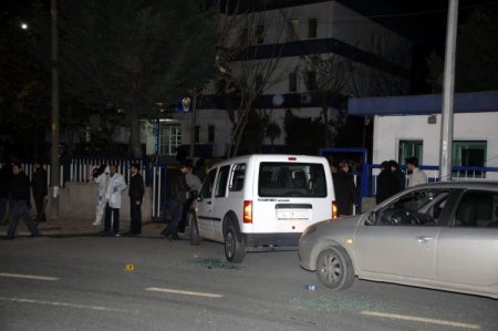 Bahçelievler'de karakola atılan bombalardan biri patlamamış halde bulundu