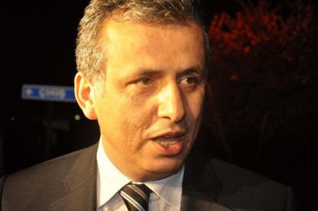 Bahçelievler'de Toprak Altında Kalan 2 İşçi Kurtarıldı