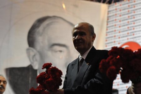 Bahçeli'nin Anketi Yorumu: Bunların Yüzde 40 Yalan