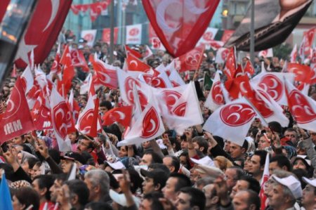 Bahçeli'nin Anketi Yorumu: Bunların Yüzde 40 Yalan