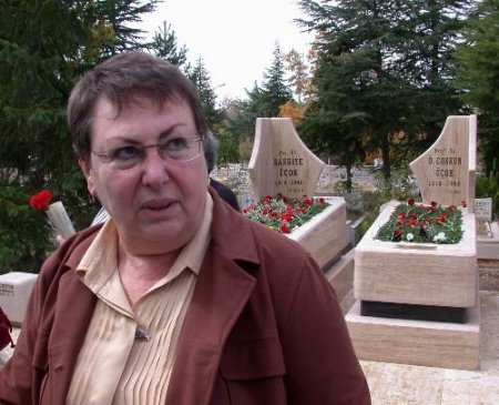 Bahriye Üçok'un Kızı Kumru Üçok: Bana Kanıt Göstersinler