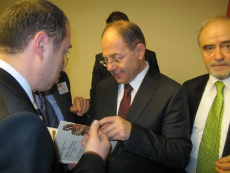 Bakan Akdağ, kabinedeki değişikliği Macaristan'da öğrendi