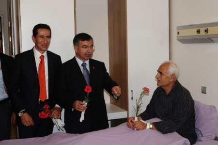 Bakan Akdağ: Sağlıkta asıl dönüşüm kafaların içinin değişmesidir