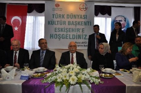 Bakan Avcı, 81 ilden öğretmenlerle bir araya geldi