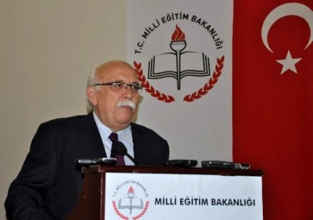 Bakan Avcı Milli Eğitim müdürleriyle biraraya geldi