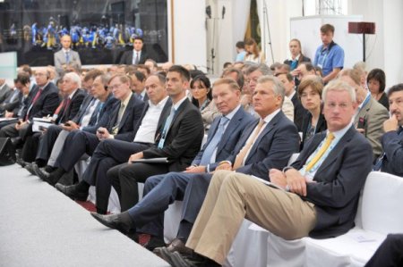 Bakan Bağış, Avrupa’nın geleceğini Kırım’da anlattı