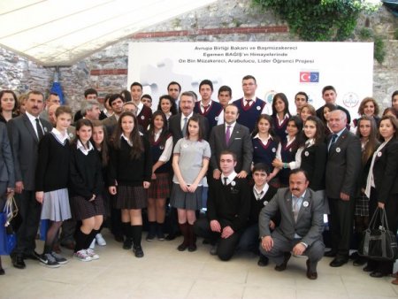 Bakan Bağış, Genç Müzakerecilerle Buluştu