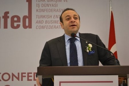 Bakan Bağış: Artık dağlarda barut değil, barış kokusu olsun