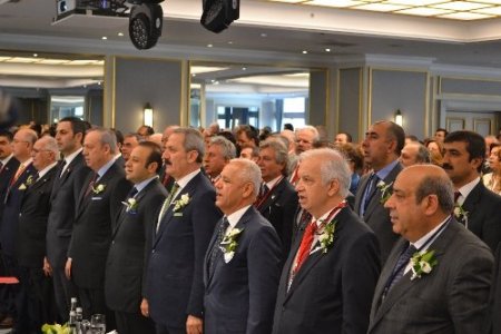 Bakan Bağış: Artık dağlarda barut değil, barış kokusu olsun