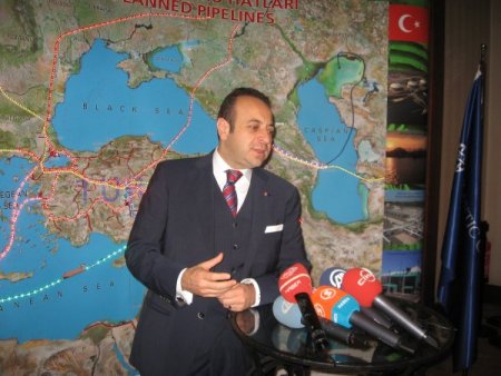 Bakan Bağış ile Avrupalı parlamenter arasında AB tartışması