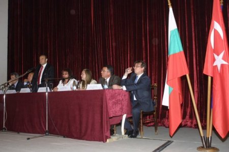 Bakan Bağış Kırcali’de Soydaşlarla Biraraya Geldi