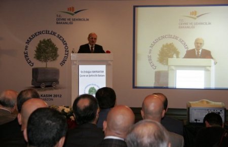 Bakan Bayraktar: Çevre duyarlığı ülkelerin kalkınma ivmesini engellememeli