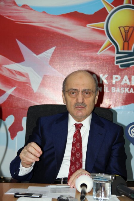 Bakan Bayraktar: Van'ın 15 bin hektar planı yapıldı